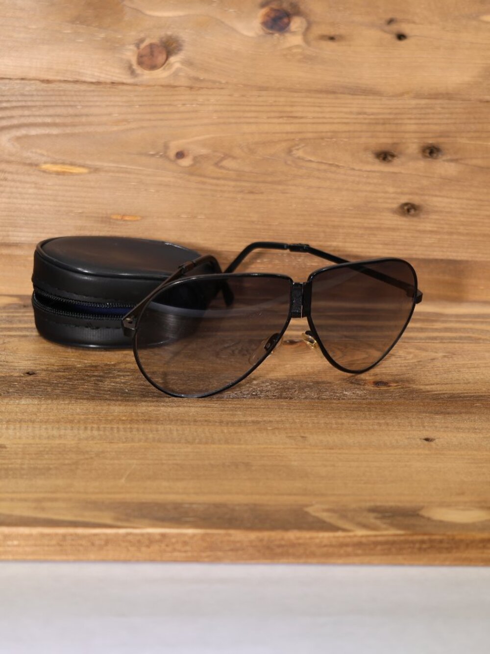 Vintage Folding Aviator Sunglasses Designer Black Metal Frame with case